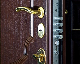 Замена замка на металлической двери Legran в Мценске