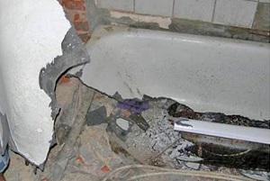 Демонтаж ванны в Мценске